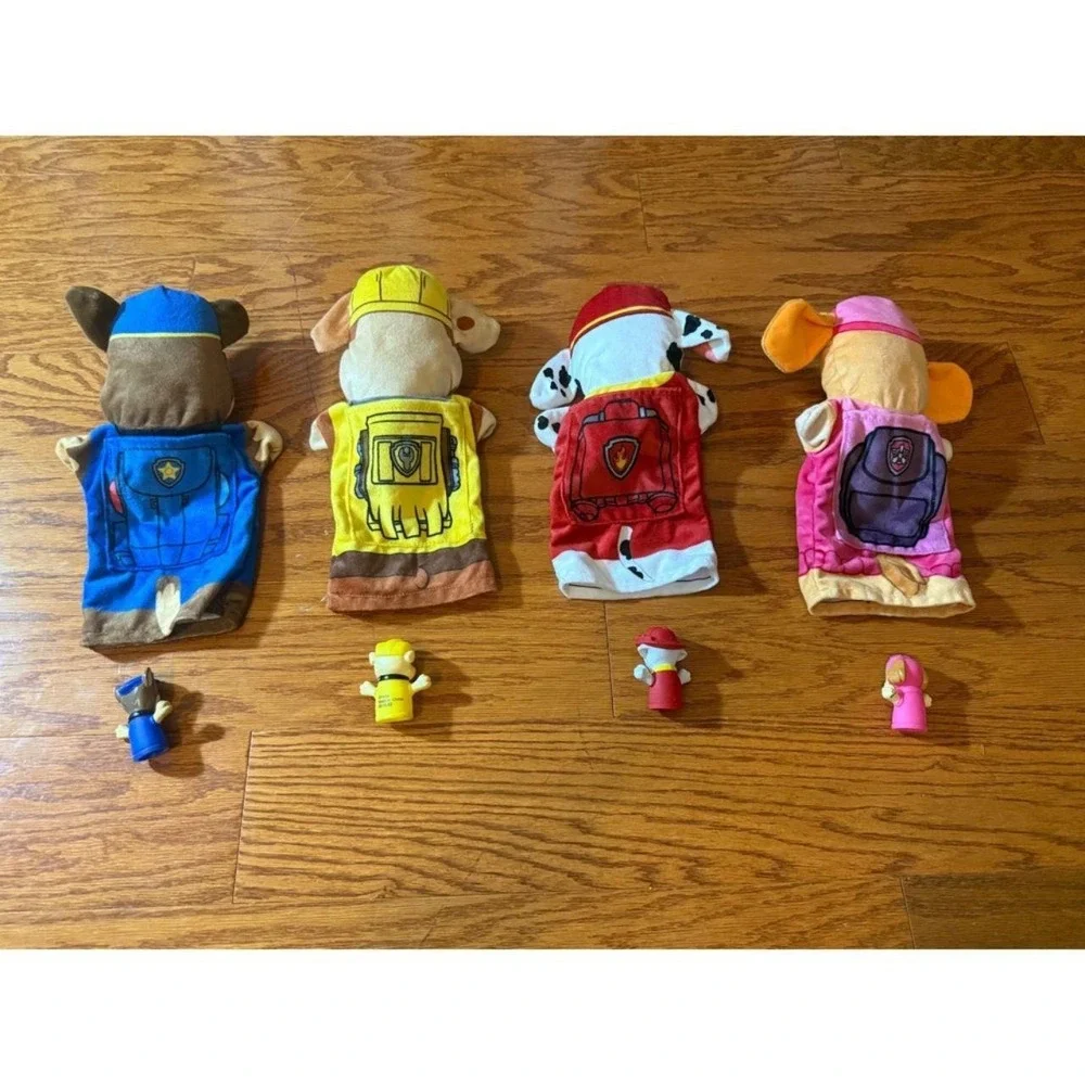 Melissa & Doug Paw Patrol Hand and Finger Puppets Lot of 8 EUC